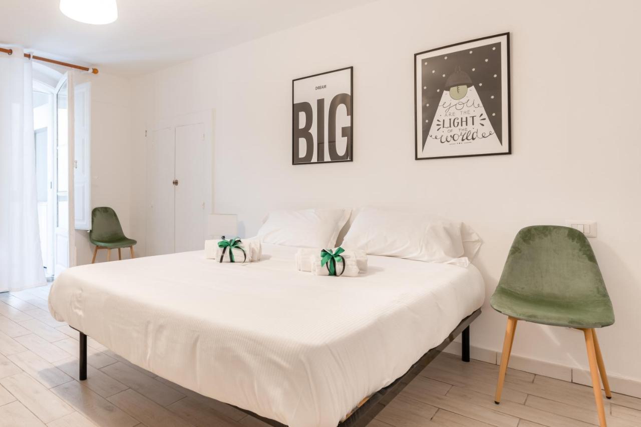 Functional & Central Flat With Netflix Bari Extérieur photo